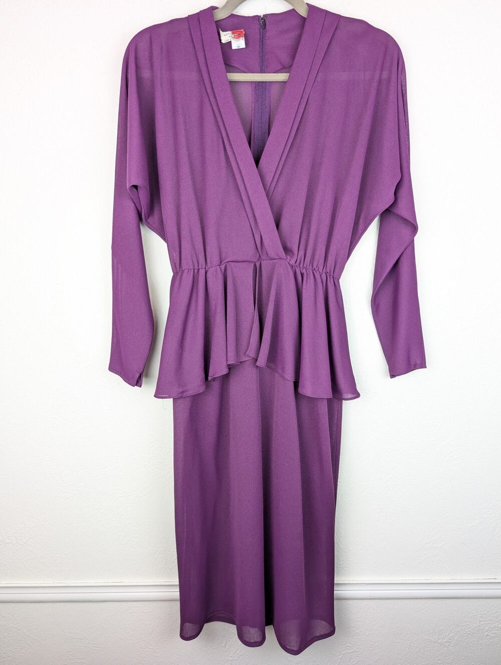 Vintage Dress Union Made 70s Peplum Dolman Mad Men Office Career Purple Size 8